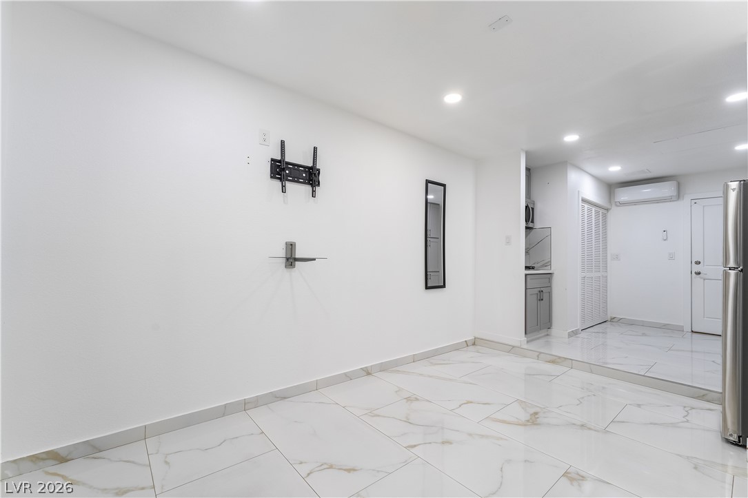 3160 East Viking Road Las Vegas NV 89121
