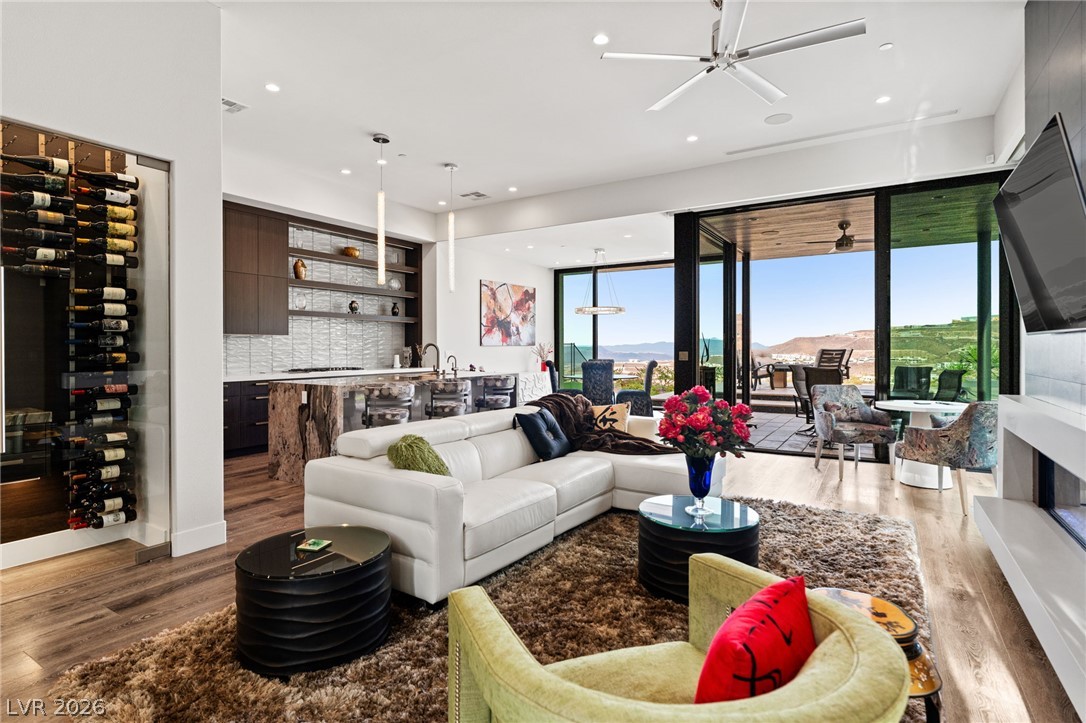 662 Falcon Summit Court Henderson NV 89012