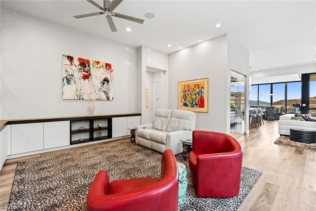 662 Falcon Summit Court Henderson NV 89012