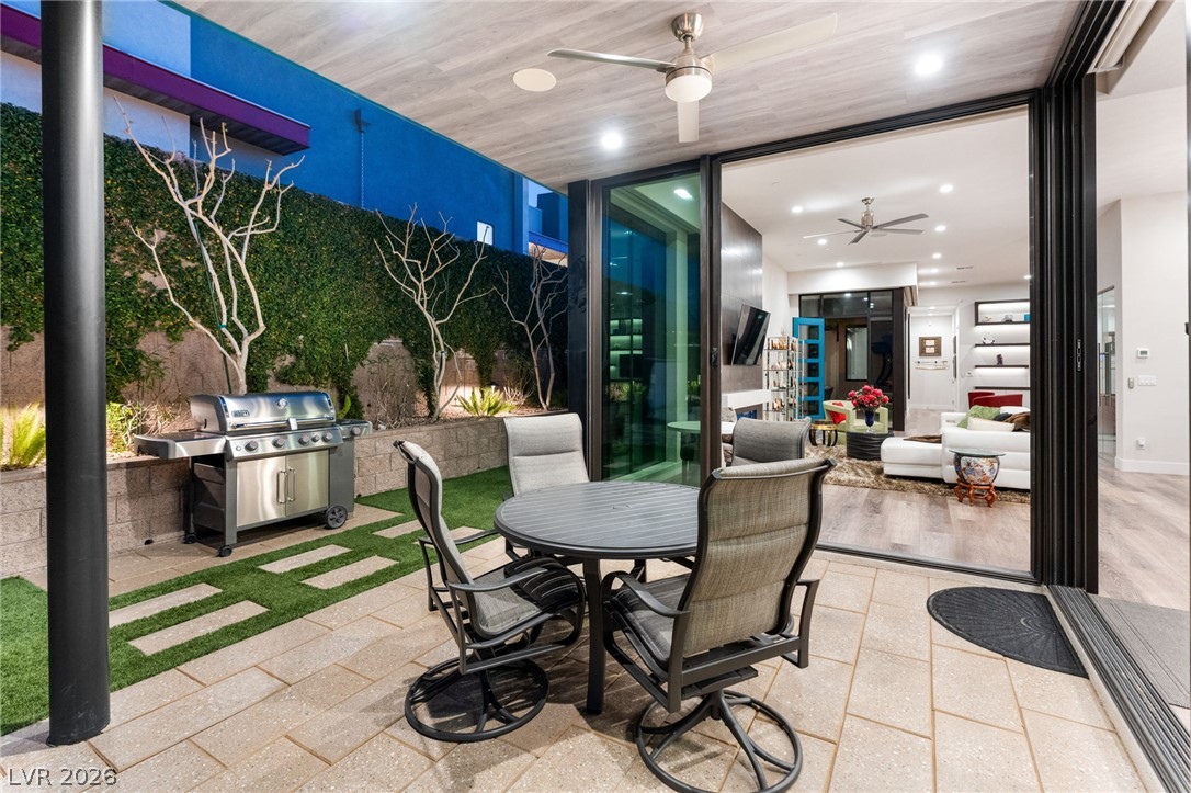 662 Falcon Summit Court Henderson NV 89012