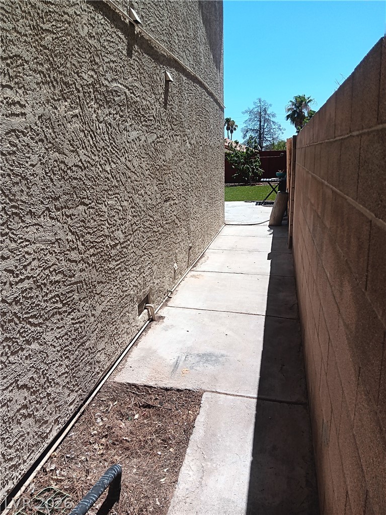 121 Logansberry Lane Las Vegas NV 89145