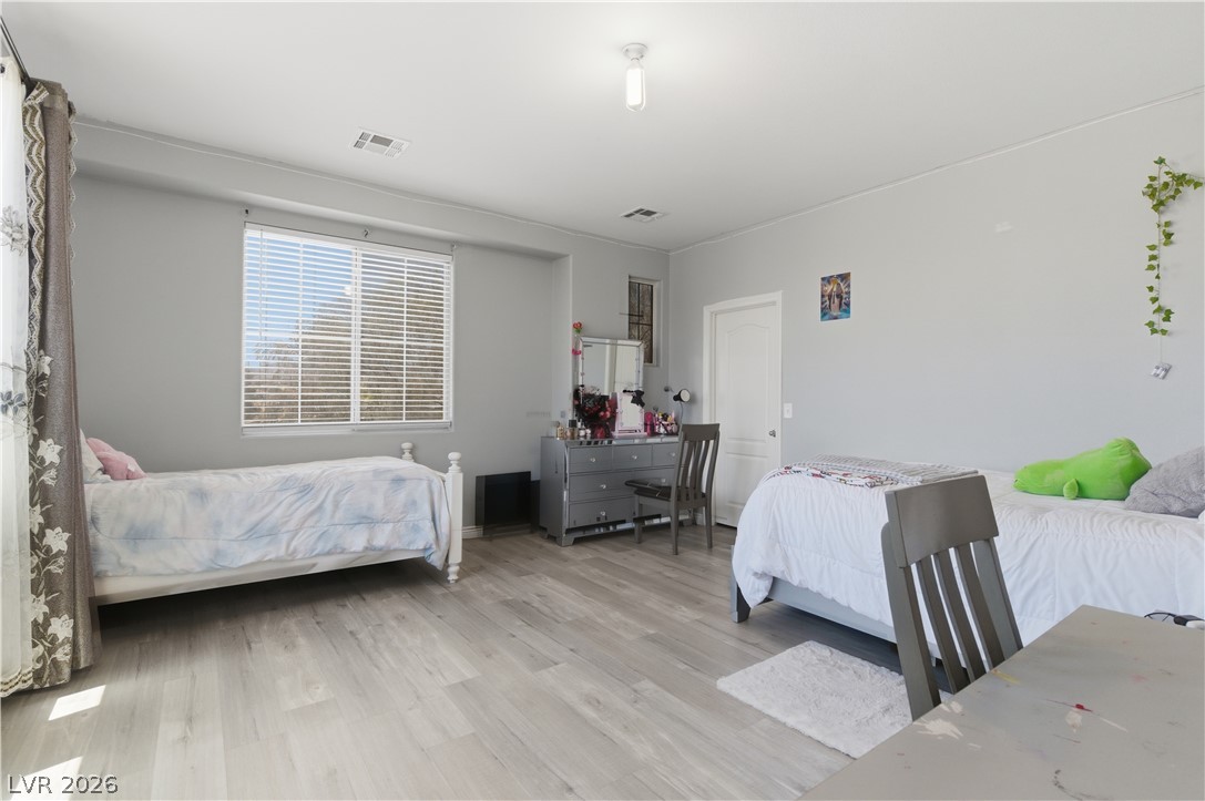 5446 Caprock Canyon Avenue Las Vegas NV 89139