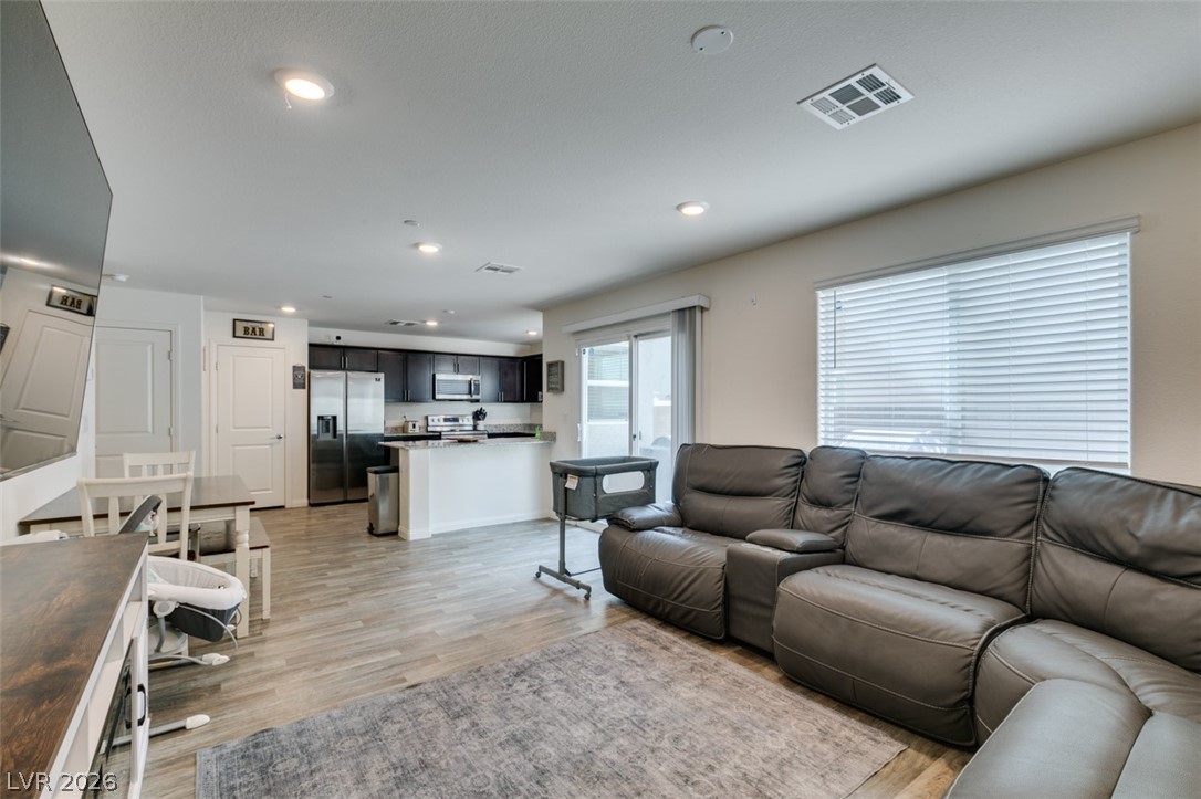2683 Weathered Copper Las Vegas NV 89086