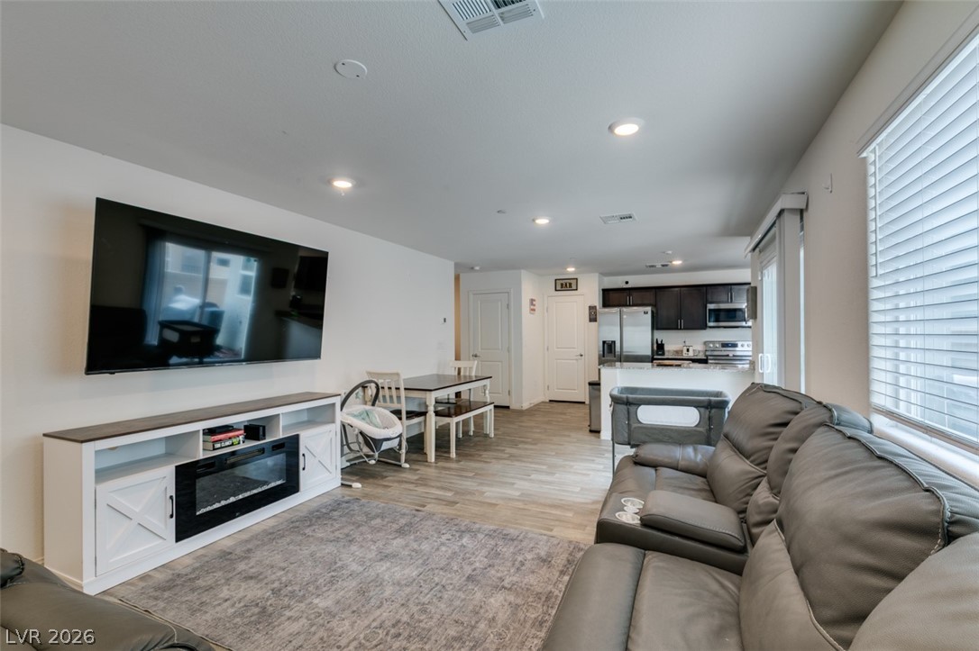 2683 Weathered Copper Las Vegas NV 89086