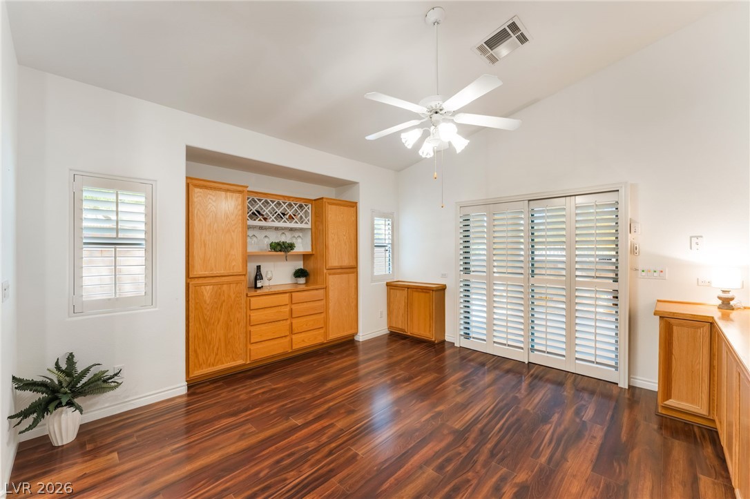 8096 Chestnut Glen Avenue Las Vegas NV 89131