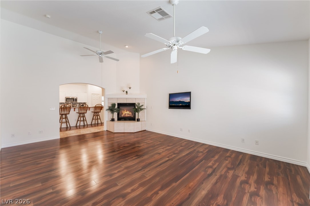 8096 Chestnut Glen Avenue Las Vegas NV 89131