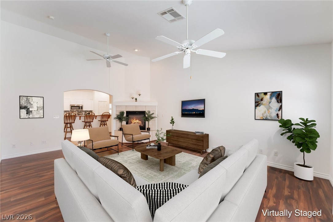 8096 Chestnut Glen Avenue Las Vegas NV 89131