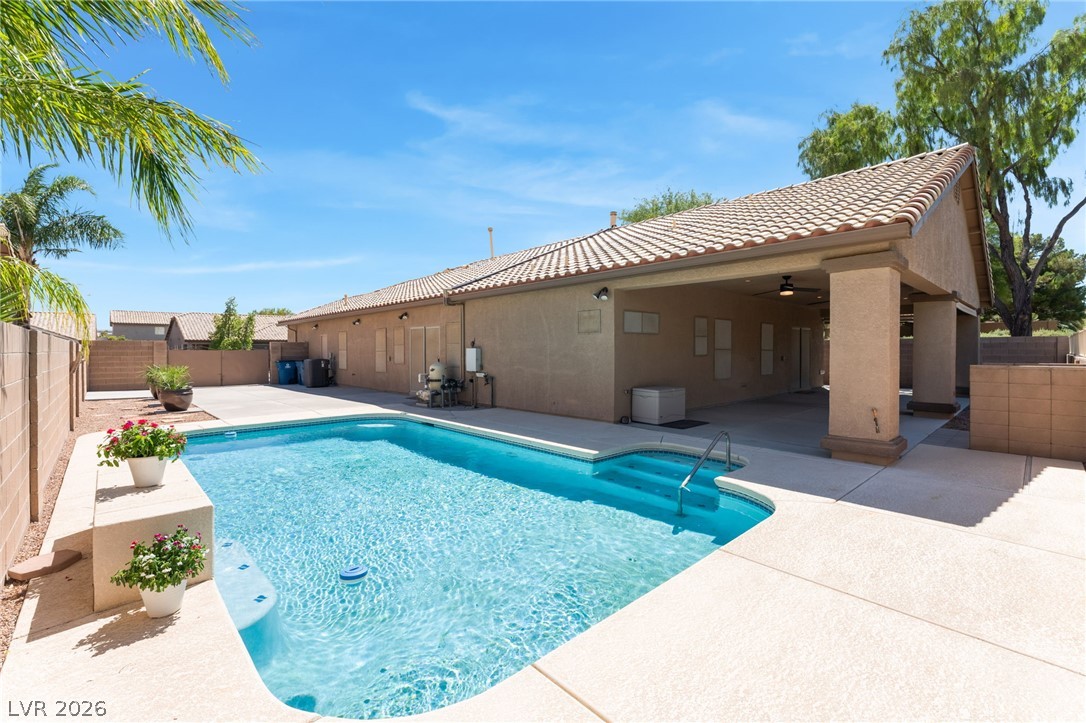 8096 Chestnut Glen Avenue Las Vegas NV 89131