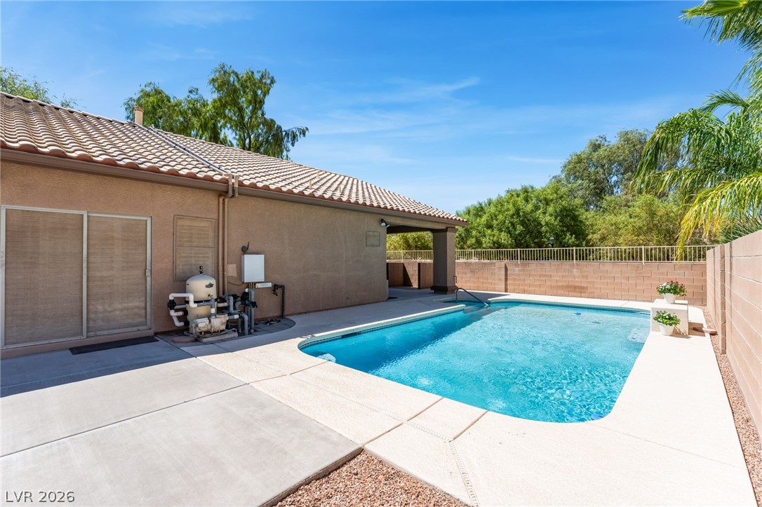 8096 Chestnut Glen Avenue Las Vegas NV 89131