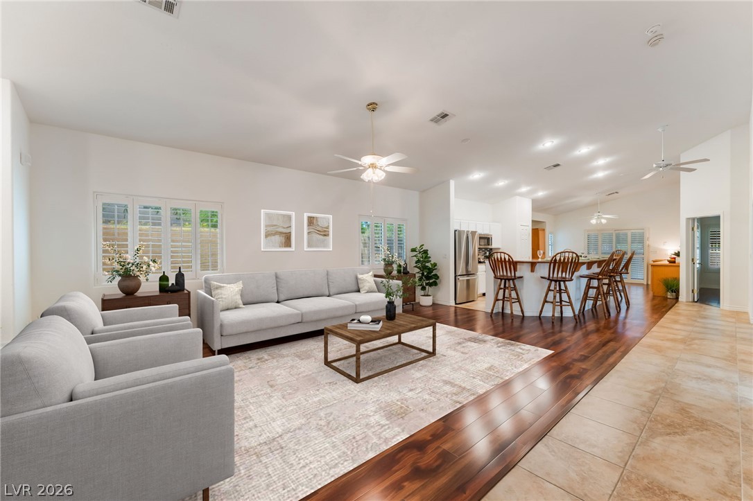 8096 Chestnut Glen Avenue Las Vegas NV 89131