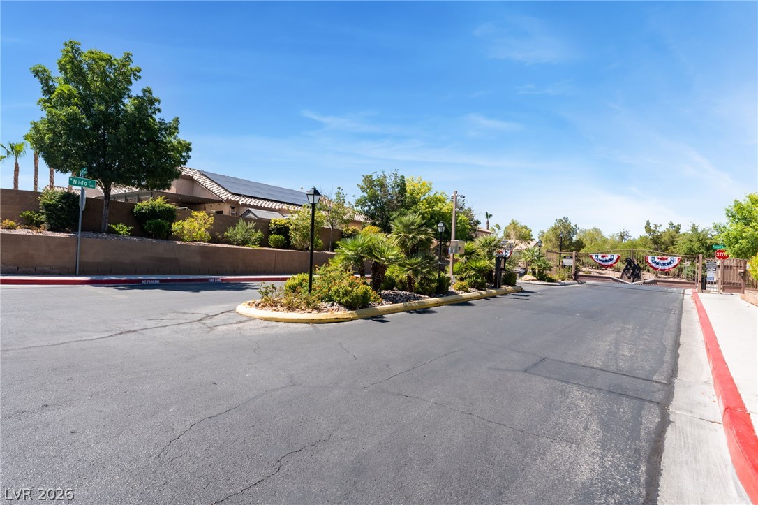 8096 Chestnut Glen Avenue Las Vegas NV 89131