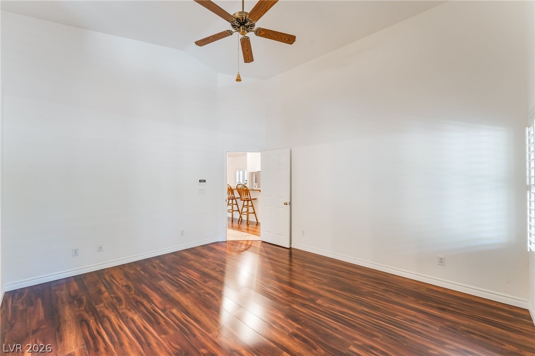 8096 Chestnut Glen Avenue Las Vegas NV 89131