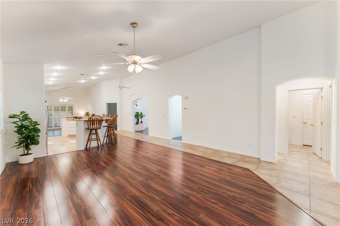 8096 Chestnut Glen Avenue Las Vegas NV 89131