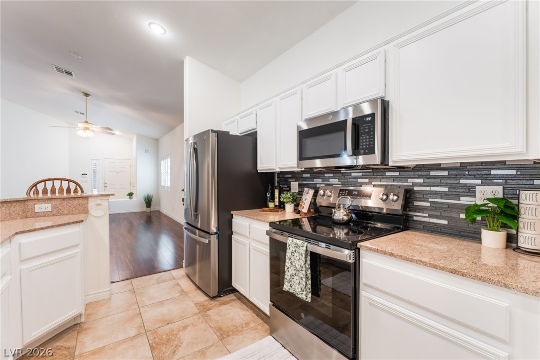 8096 Chestnut Glen Avenue Las Vegas NV 89131