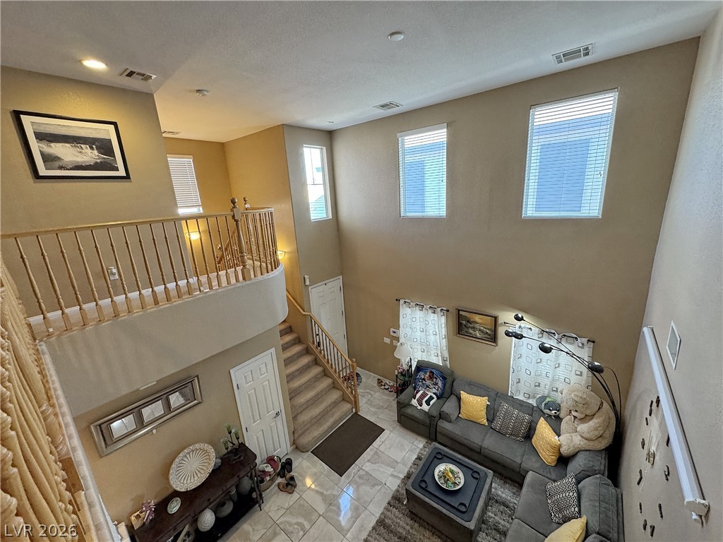 6041 Glenborough Street Las Vegas NV 89115
