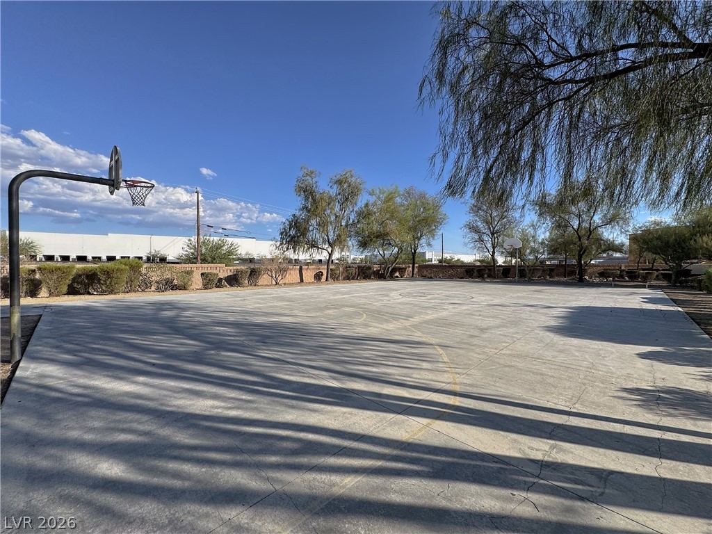 6041 Glenborough Street Las Vegas NV 89115