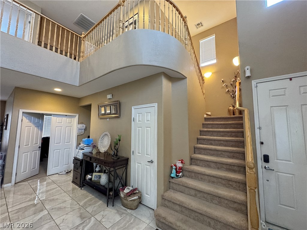 6041 Glenborough Street Las Vegas NV 89115