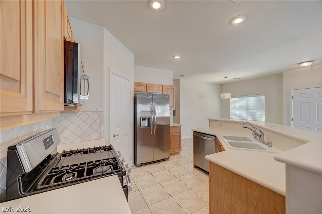 7040 Caribou Ridge Street 103 Las Vegas NV 89149