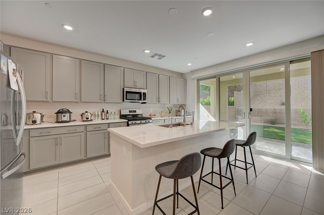 103 Medianoche Street Las Vegas NV 89138