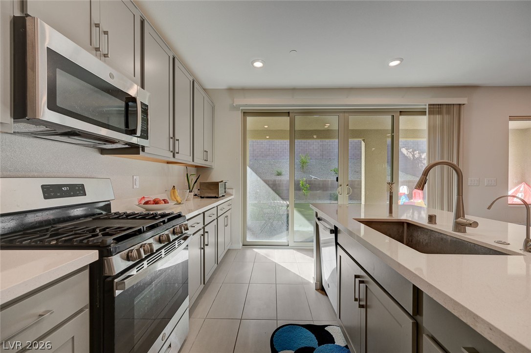 103 Medianoche Street Las Vegas NV 89138