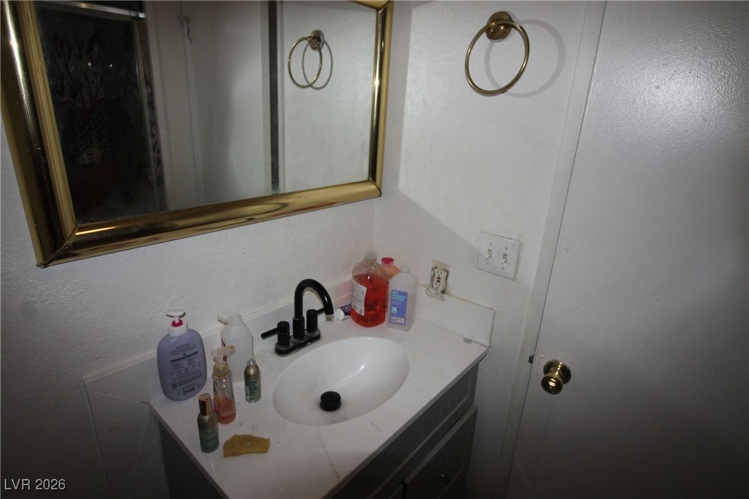 4135 Comb Circle Las Vegas NV 89104