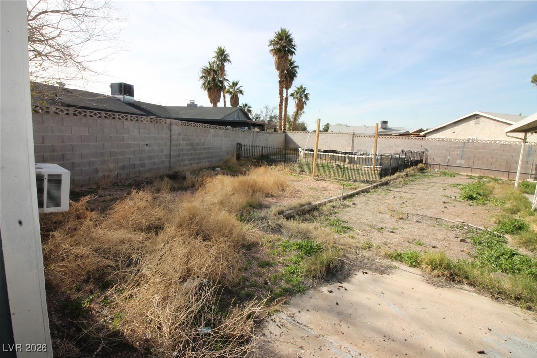 4135 Comb Circle Las Vegas NV 89104