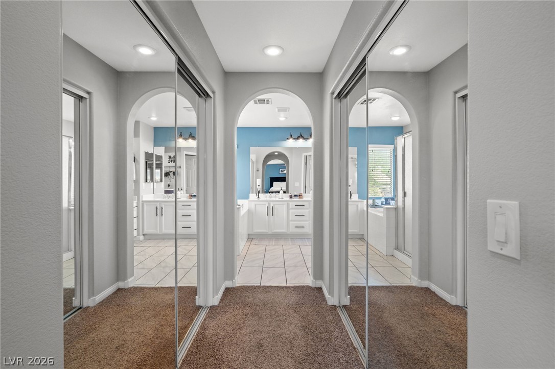 10413 Mount Washington Avenue Las Vegas NV 89166