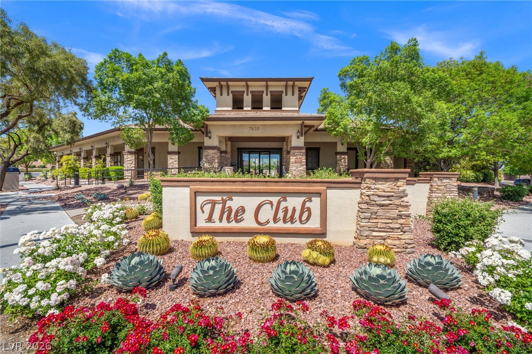 10413 Mount Washington Avenue Las Vegas NV 89166