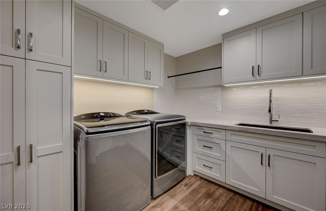 8030 La Cienega Street Las Vegas NV 89123