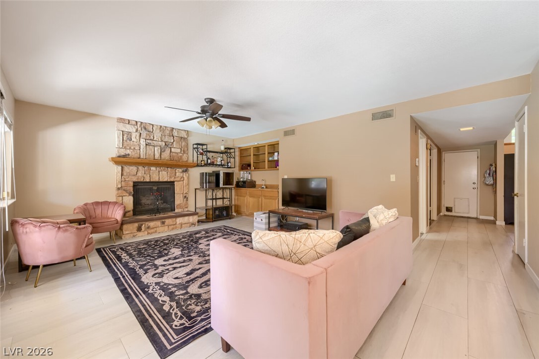6413 Vicuna Drive Las Vegas NV 89146