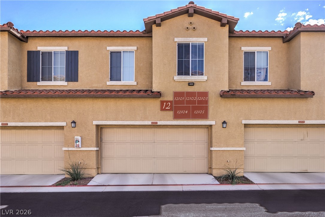 1525 Spiced Wine Avenue 12103 Henderson NV 89074