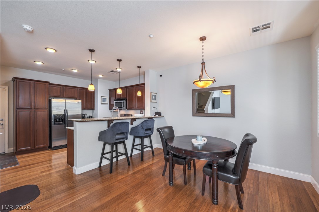 1525 Spiced Wine Avenue 12103 Henderson NV 89074