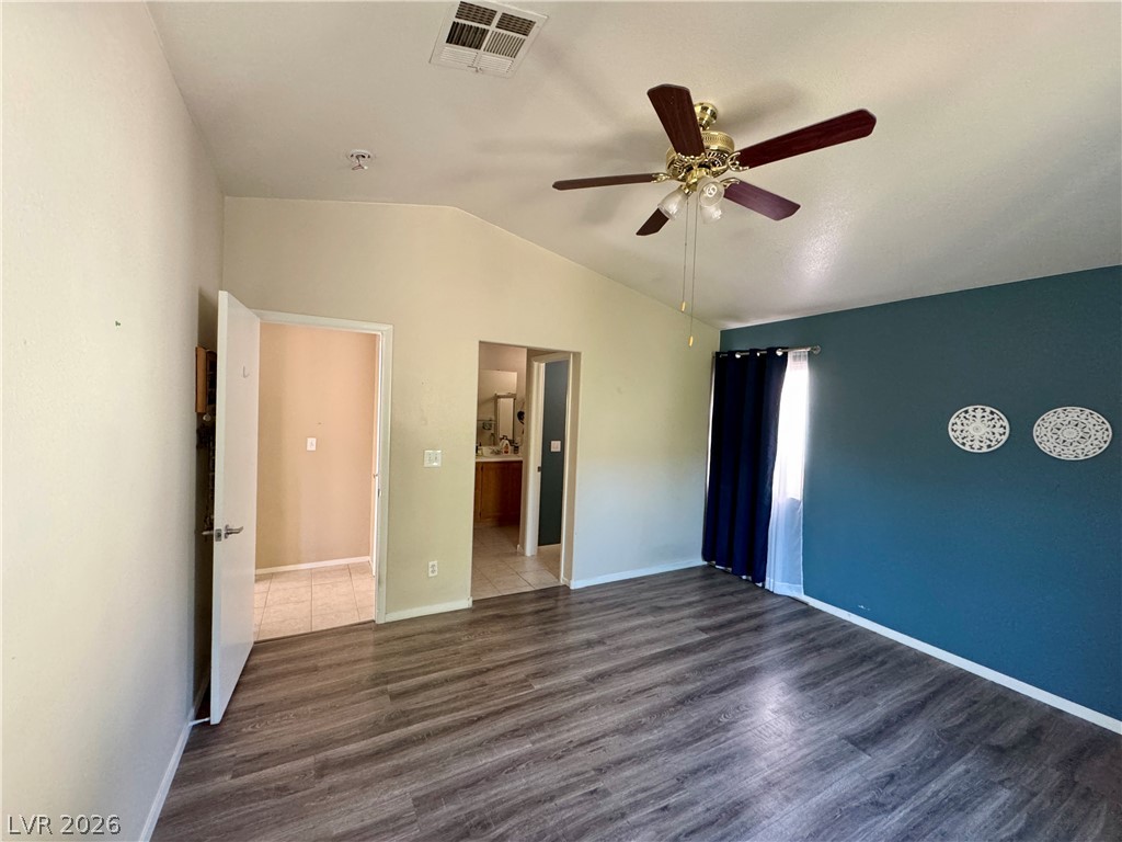 1827 Featherbrook Avenue North Las Vegas NV 89031