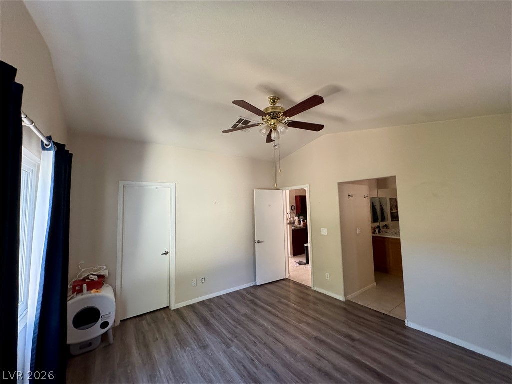 1827 Featherbrook Avenue North Las Vegas NV 89031