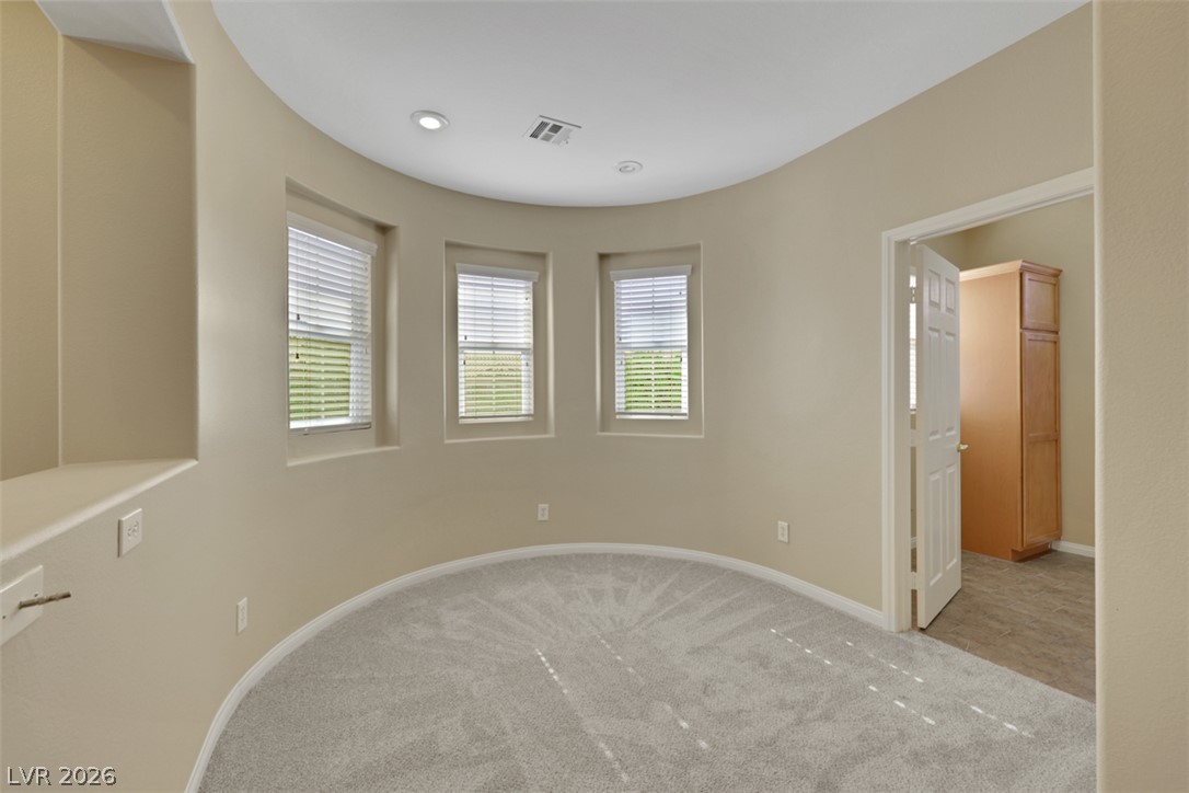10328 Hawk Ravine Street Las Vegas NV 89178