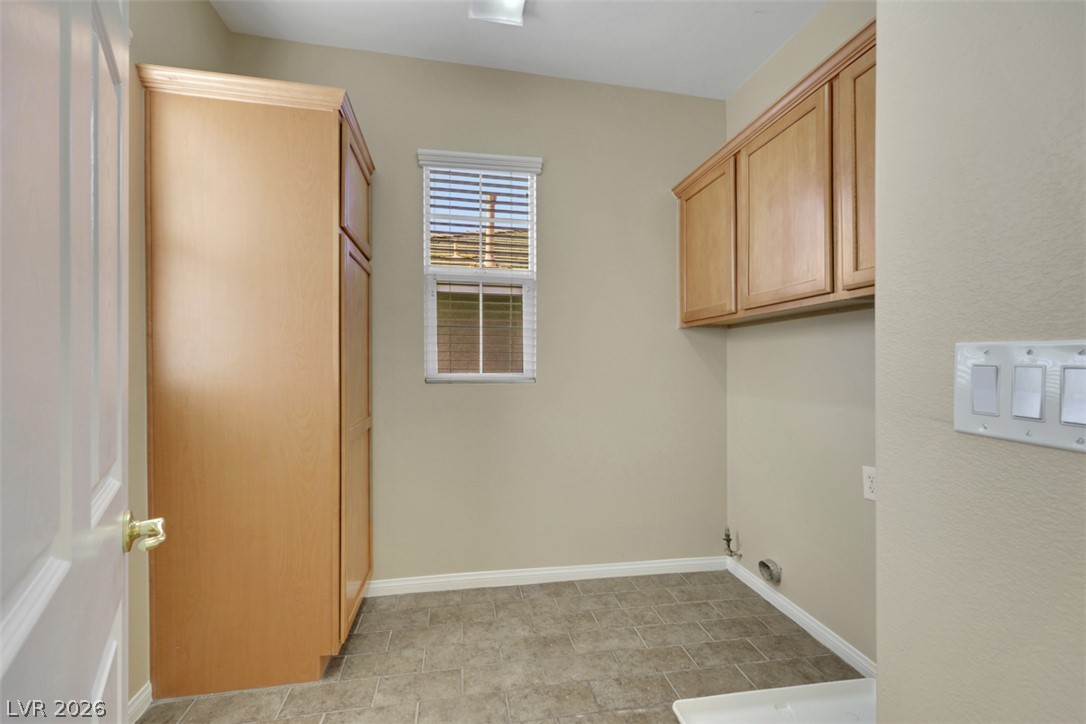 10328 Hawk Ravine Street Las Vegas NV 89178