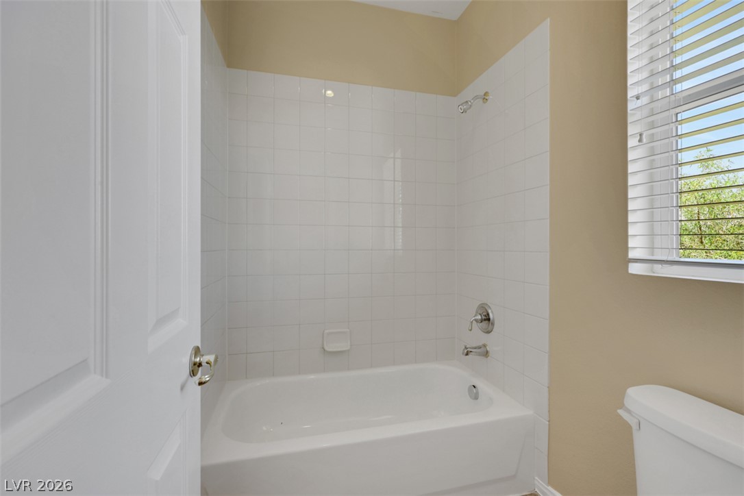 10328 Hawk Ravine Street Las Vegas NV 89178