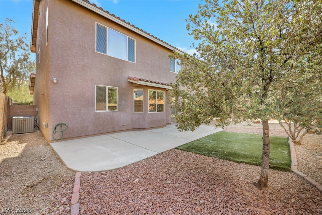 10328 Hawk Ravine Street Las Vegas NV 89178