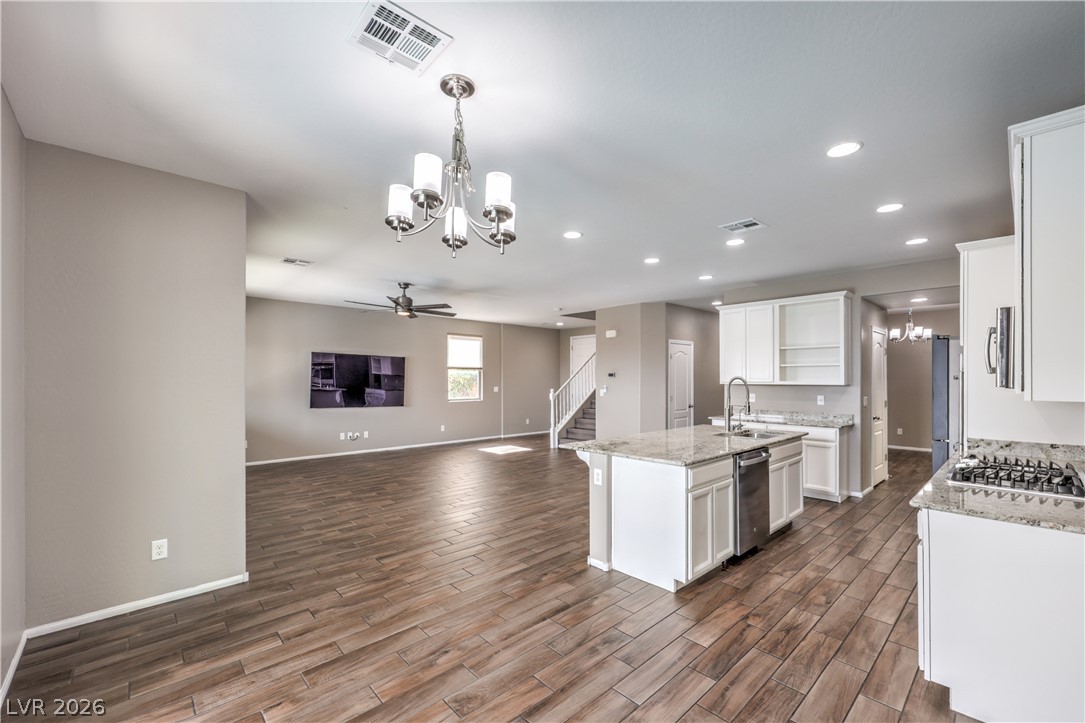7512 Old Compton Street Las Vegas NV 89166
