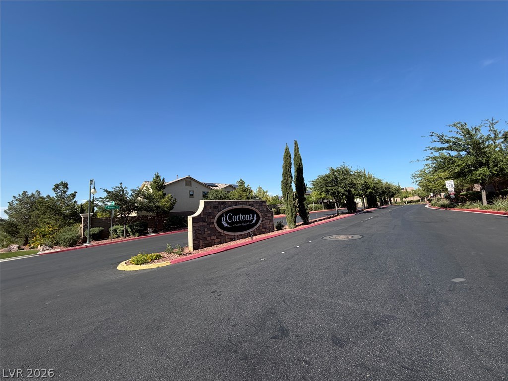 12396 Mosticone Way Las Vegas NV 89141