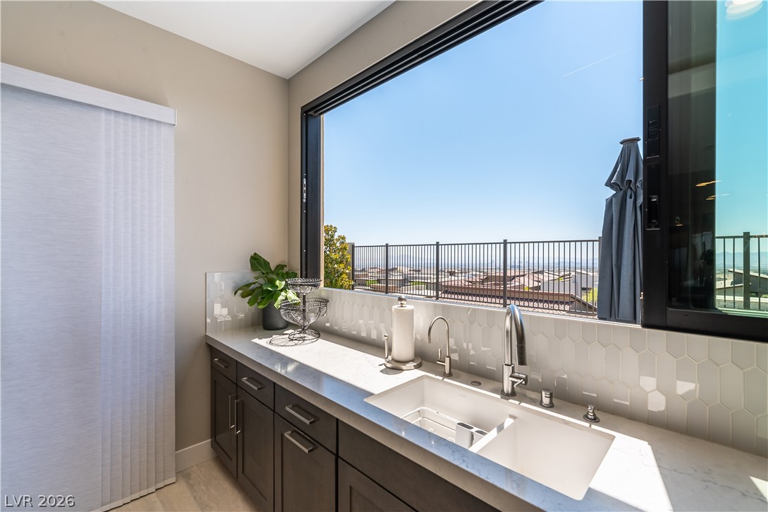 446 Highview Ridge Avenue Las Vegas NV 89138