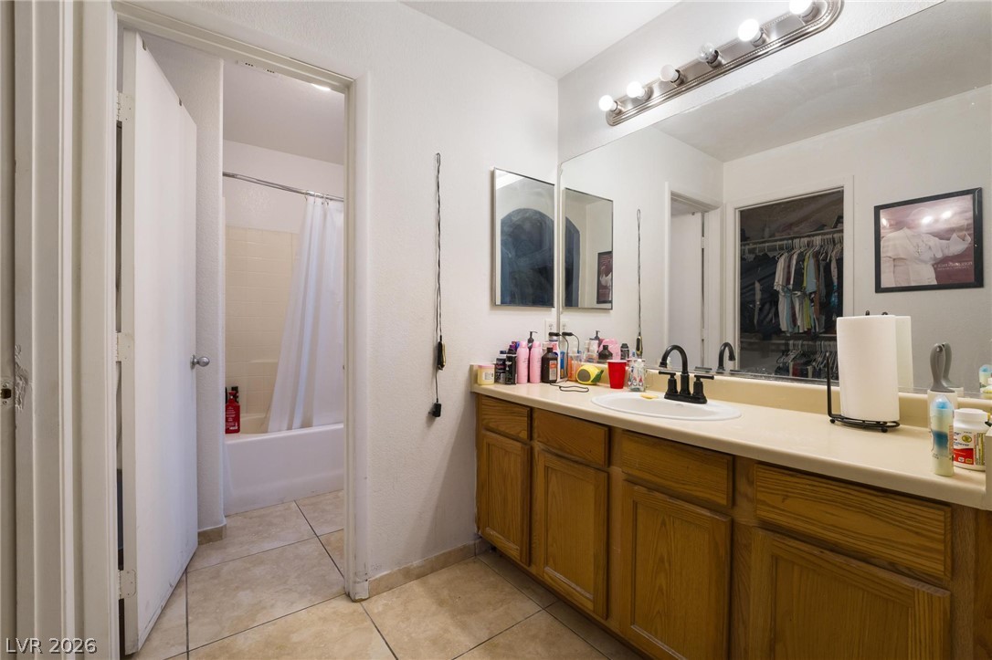 6548 Shining Sand Avenue Las Vegas NV 89142
