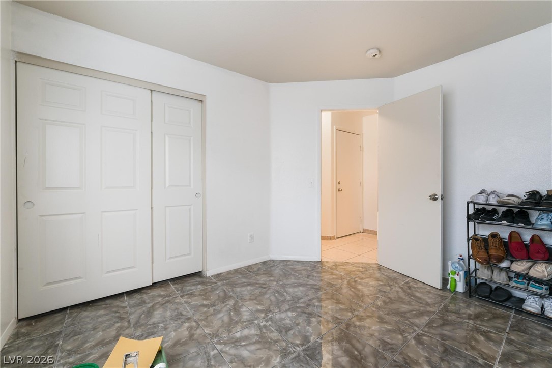6548 Shining Sand Avenue Las Vegas NV 89142