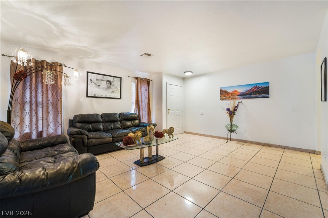 6548 Shining Sand Avenue Las Vegas NV 89142