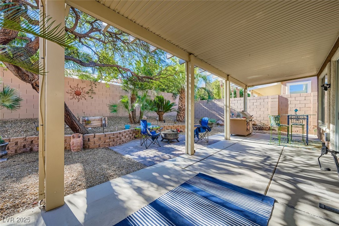 8225 Long Buffalo Avenue Las Vegas NV 89131
