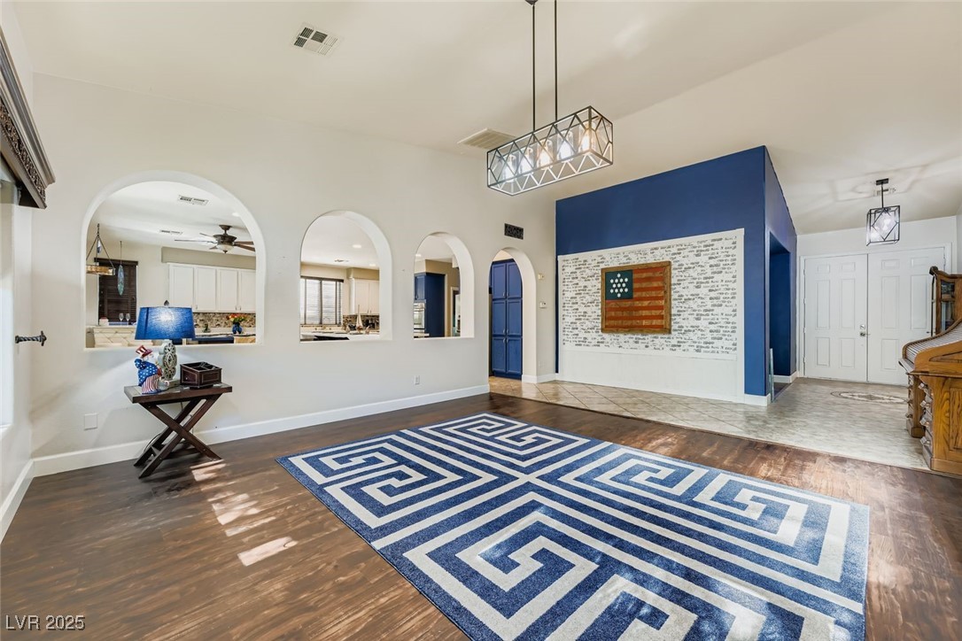 8225 Long Buffalo Avenue Las Vegas NV 89131