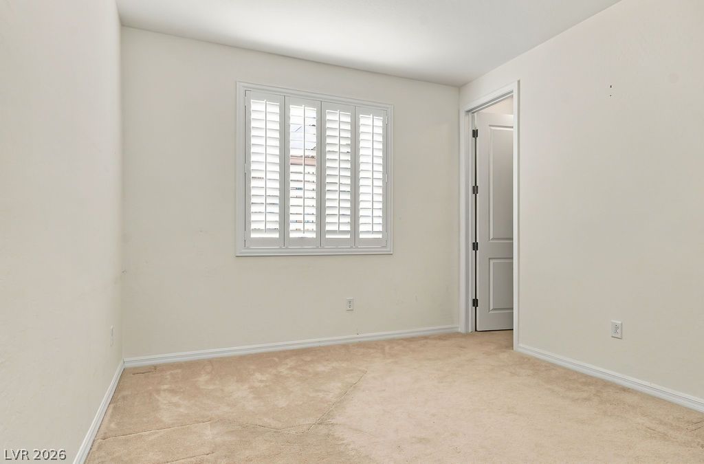 9945 Bristlecone Skye Avenue Las Vegas NV 89166