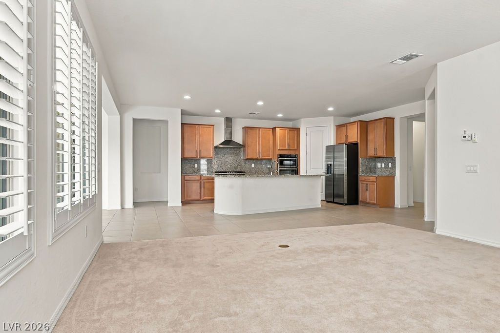 9945 Bristlecone Skye Avenue Las Vegas NV 89166