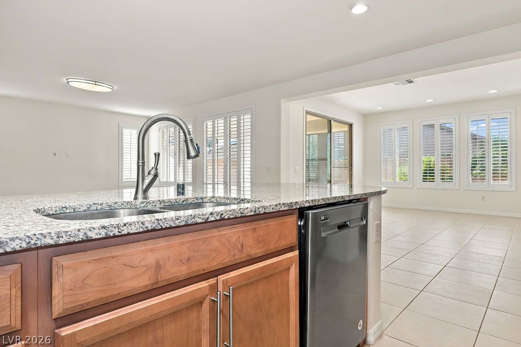 9945 Bristlecone Skye Avenue Las Vegas NV 89166