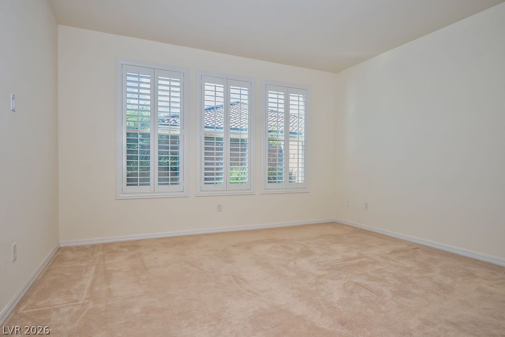 9945 Bristlecone Skye Avenue Las Vegas NV 89166